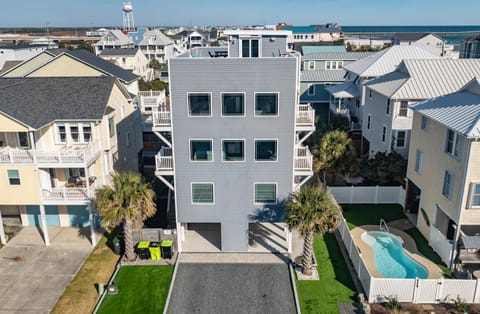 Salty Towers by Sea Scape Properties House in Surf City
