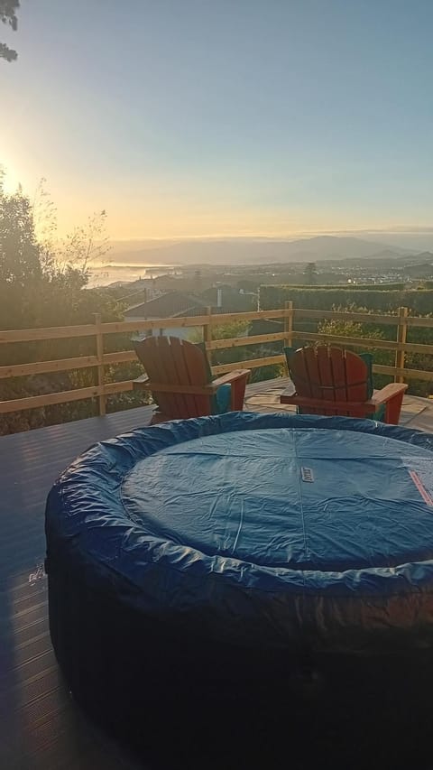 Natural landscape, Hot Tub, View (from property/room), Balcony/Terrace, Garden view, Sunrise