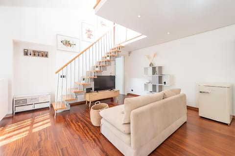 Communal lounge/ TV room, Seating area