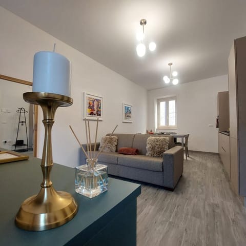 Living room, Decorative detail, kitchen