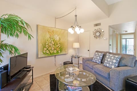 Villa De Las Flores House in Cathedral City