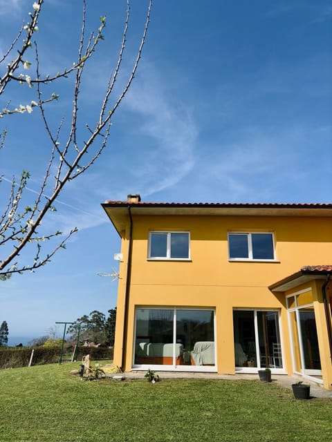 Property building, Garden, Garden view