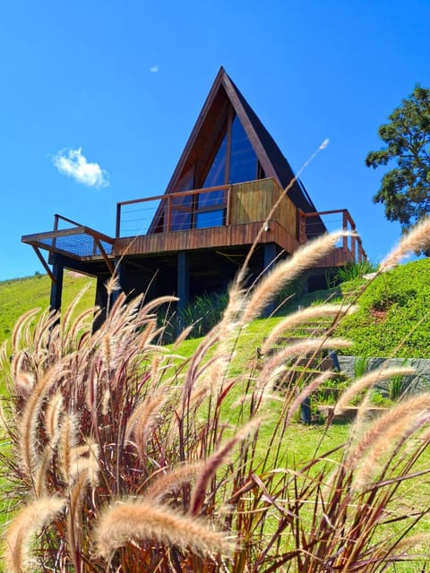 Property building, Natural landscape, Garden view