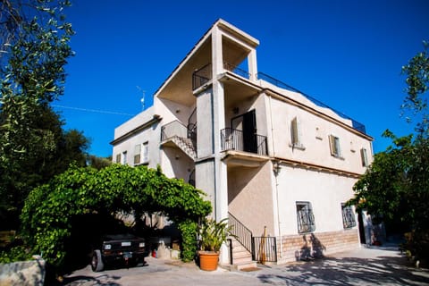 Property building, Garden view