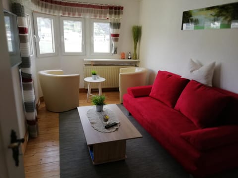 Living room, Landmark view, River view