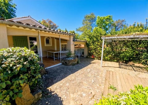 Property building, Patio