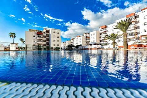 Day, Pool view, Swimming pool