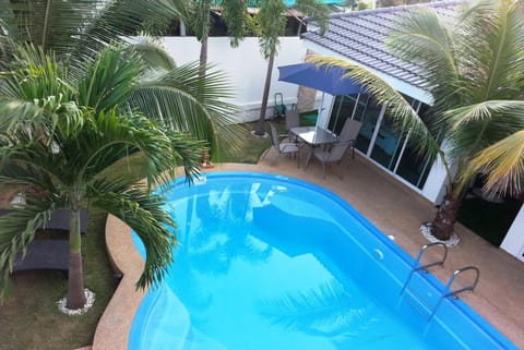 Bird's eye view, Pool view, Swimming pool
