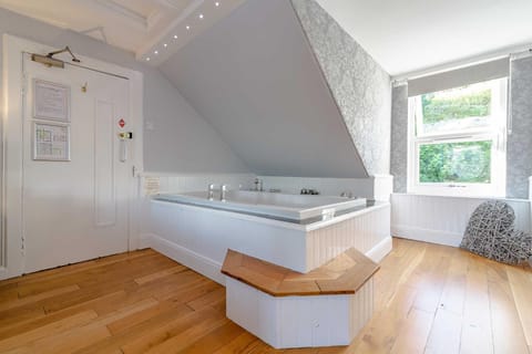 Mishnish Hotel Hotel in Scotland