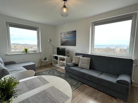 Living room, Sea view