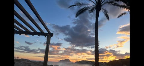 Natural landscape, Spa and wellness centre/facilities, Beach, Sunrise, Sunset