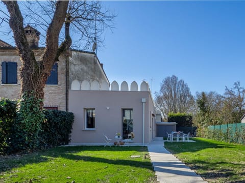 Garden, Garden view