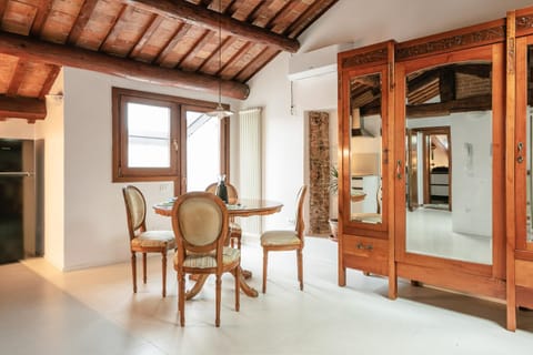 Living room, Seating area, wardrobe