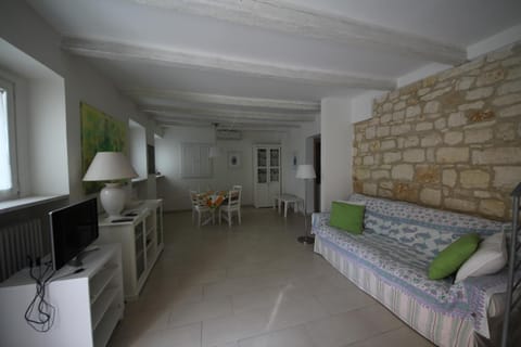 Villetta trilocale IN CENTRO A NUMANA cod 395 House in Numana