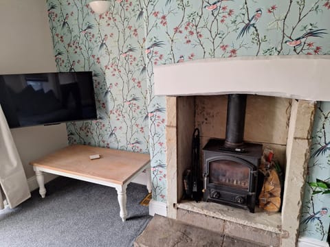Communal lounge/ TV room, Living room