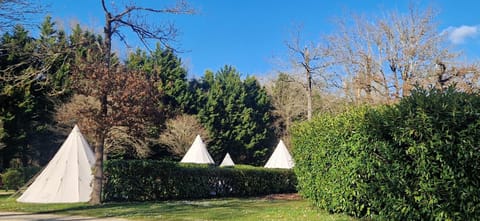 Camping maeva Escapades La Rivière Dorée Campground/
RV Resort in Île-de-France