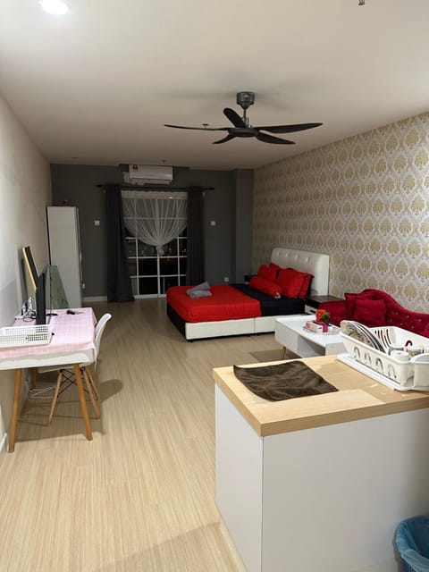 View (from property/room), Photo of the whole room