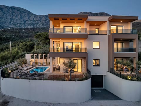 Blue Dream - La Luna Residence Apartment in Tučepi