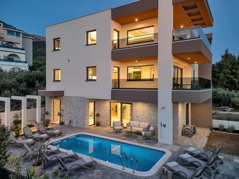 Blue Dream - La Luna Residence Apartment in Tučepi