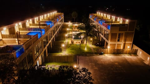 Property building, Night, View (from property/room), Garden view, Pool view, Swimming pool, Inner courtyard view