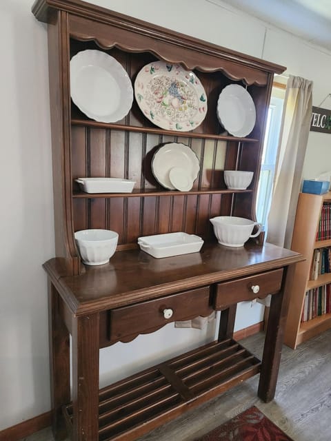 Georgie's Getaway! Beautiful 3bd 2ba lake view House in Ozark Mountains