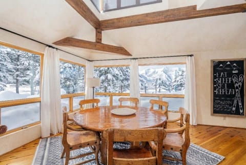 Spacious Telluride Retreat with Private Hot Tub House in Telluride