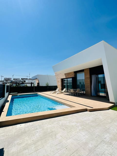 Villa NewRay Villa in Marina Baixa