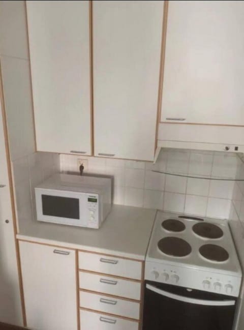 Own Sauna, across Shopping mall, 15min to Center Apartment in Uusimaa