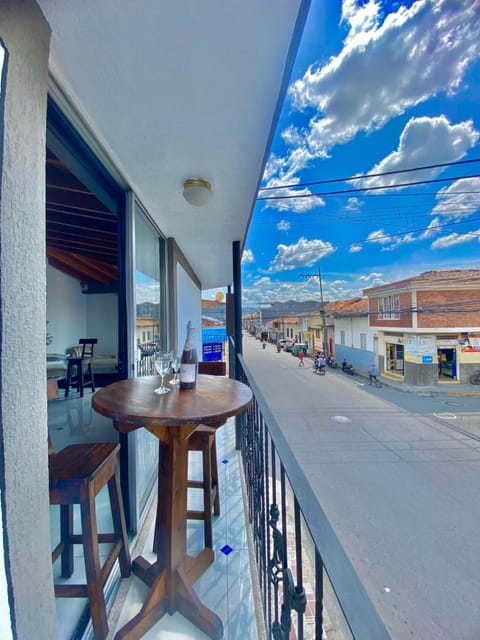 Balcony/Terrace, City view, Street view