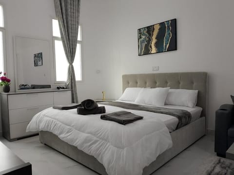 Brand new Stylish Studio Near to Yas & Airport Apartment in Abu Dhabi