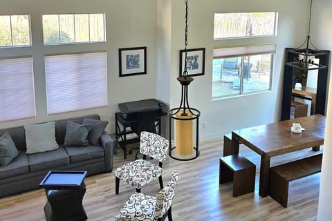 Desert Escape Home with 3BD 3BA with Pool and Jacuzzi House in Wildomar