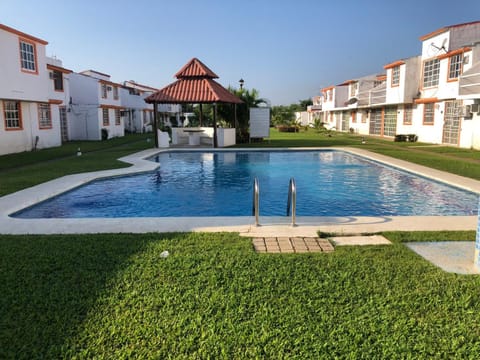 Hermosa Villa Acapulco diamante 10 personas Villa in Acapulco