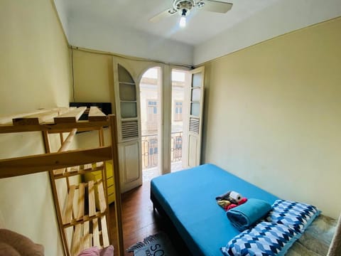 Small simple single suite 305 Apartment in Rio de Janeiro