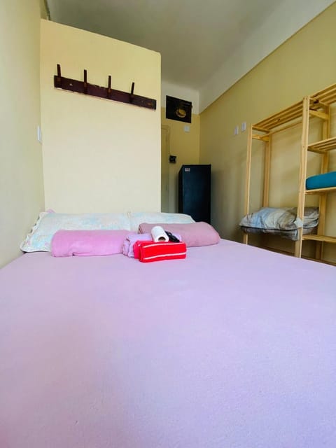 Small simple single suite 305 Apartment in Rio de Janeiro