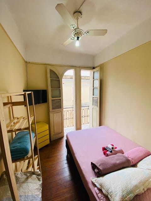 Small simple single suite 305 Apartment in Rio de Janeiro