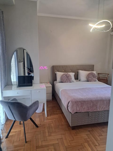Bed, Bedroom, wardrobe