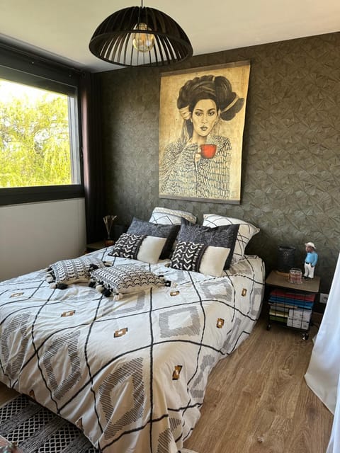 Maison avec piscine Vacation rental in Centre-Val de Loire