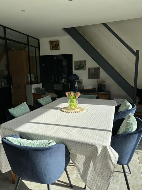 Maison avec piscine Vacation rental in Centre-Val de Loire