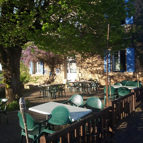 Restaurant/places to eat, Garden