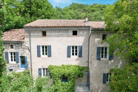 La Réboussière Chambre d'hôte Vacation rental in Provence-Alpes-Côte d'Azur
