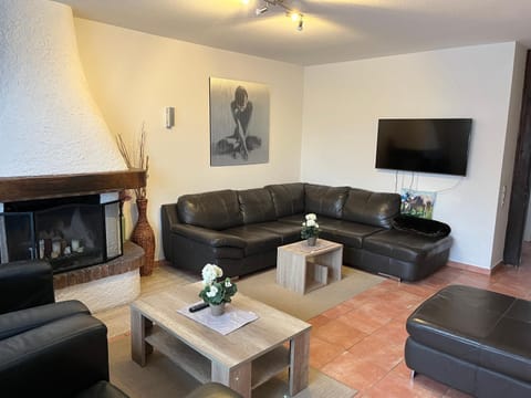 Maisonette Apartment DHH Zugspitzblick mit eigenem Garten Apartment in Garmisch-Partenkirchen