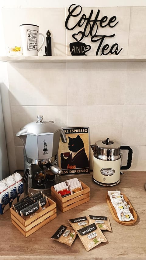 Coffee/tea facilities