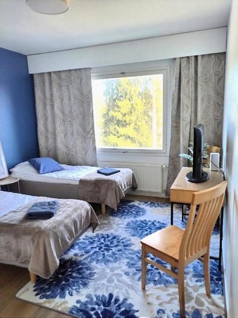 Bed, TV and multimedia, Photo of the whole room, Seating area