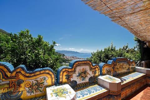 View (from property/room), Balcony/Terrace, Sea view
