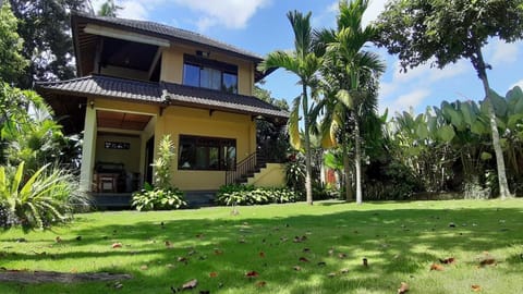 2BR jungle house & eco garden in the edge of Ubud Apartment in Ubud