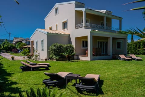 Garden, sunbed