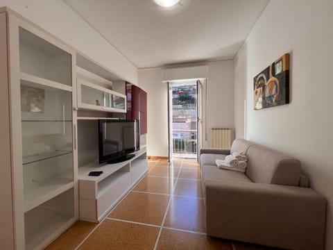 TV and multimedia, Balcony/Terrace, Living room, Seating area