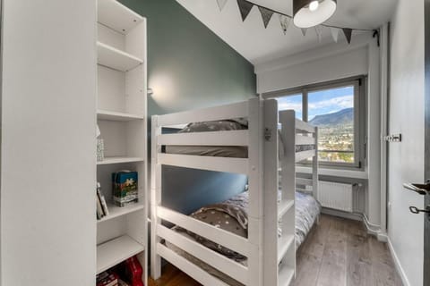 Appartement avec vue panoramique sur le Lac du Bourget Apartment in Aix-les-Bains