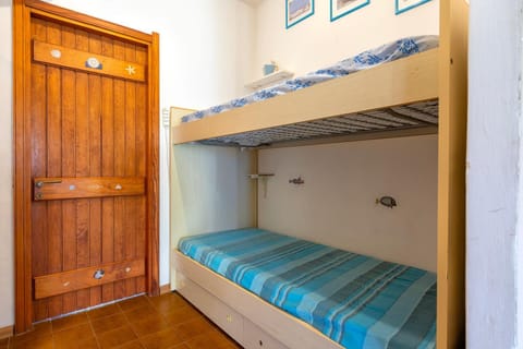 Property building, Living room, Bedroom