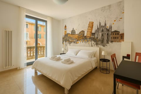 Bed, Photo of the whole room, Bedroom, towels